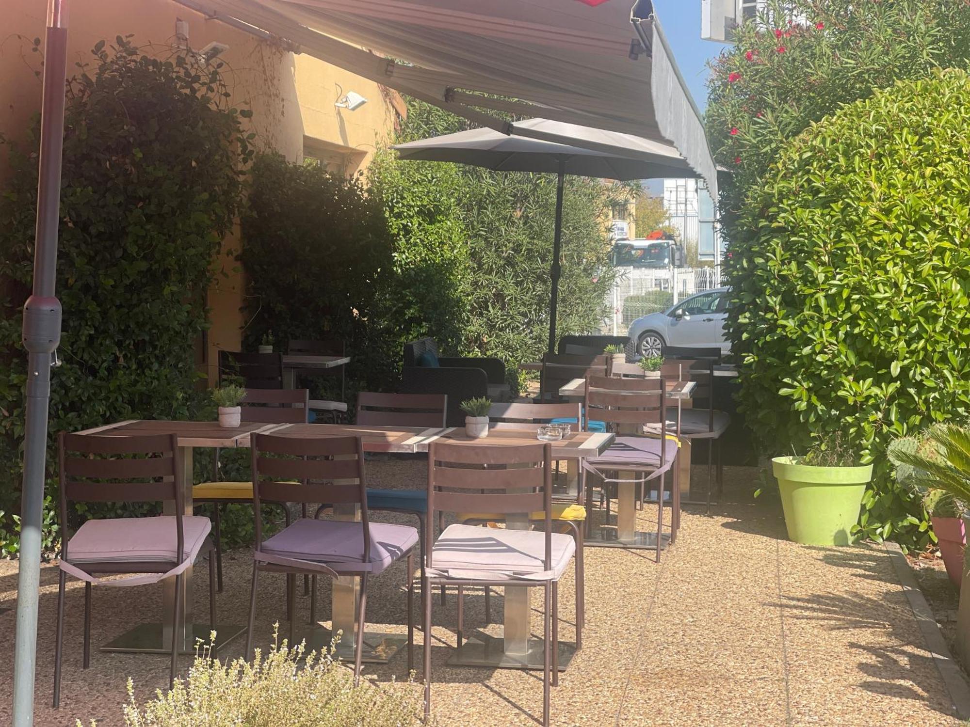 Kyriad Direct Montpellier St Jean De Vedas - La Peyriere Saint-Jean-de-Védas Exteriér fotografie